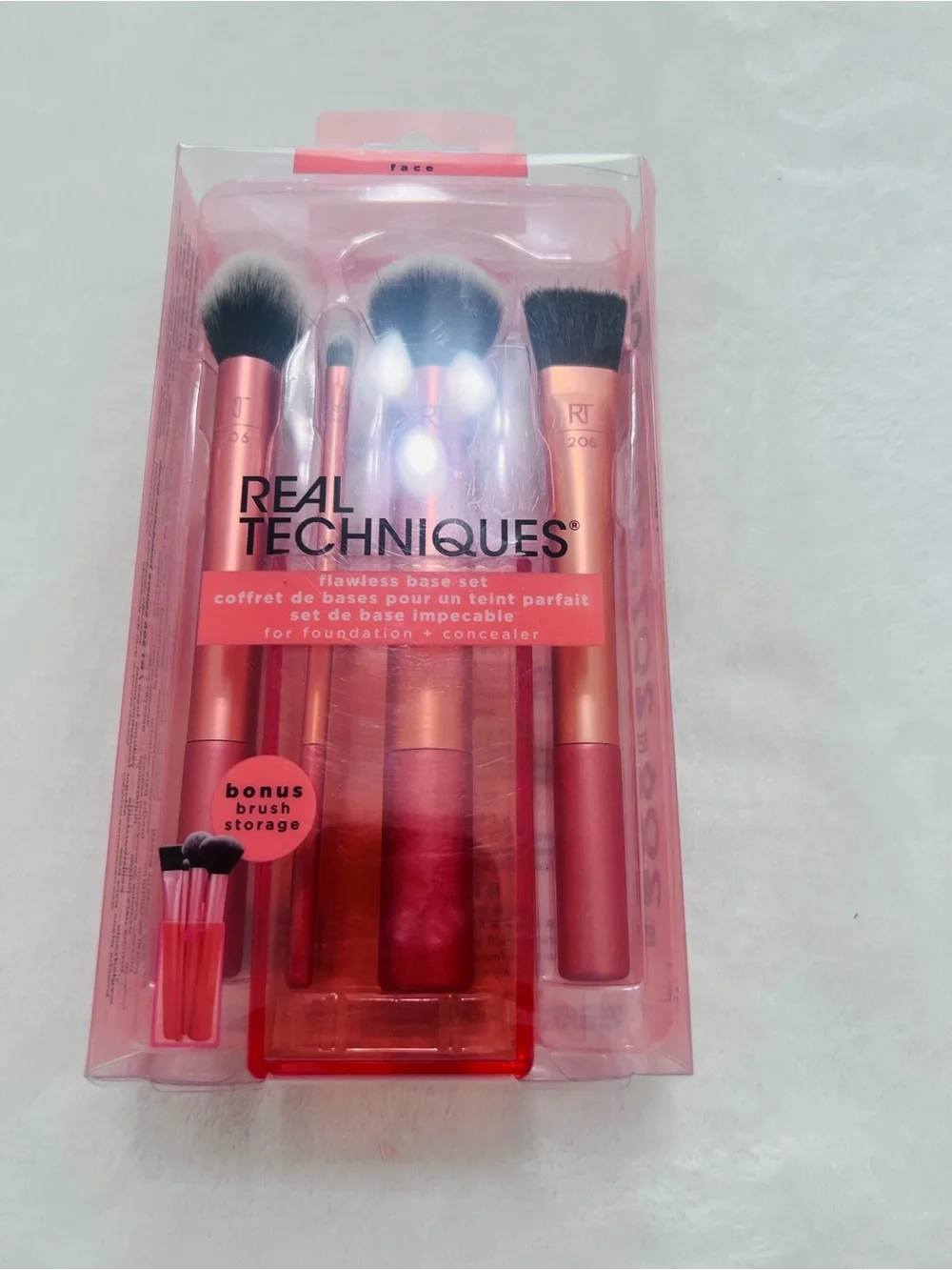 Real Techniques Flawless Base Makeup Brush Set, 5 Piece Set